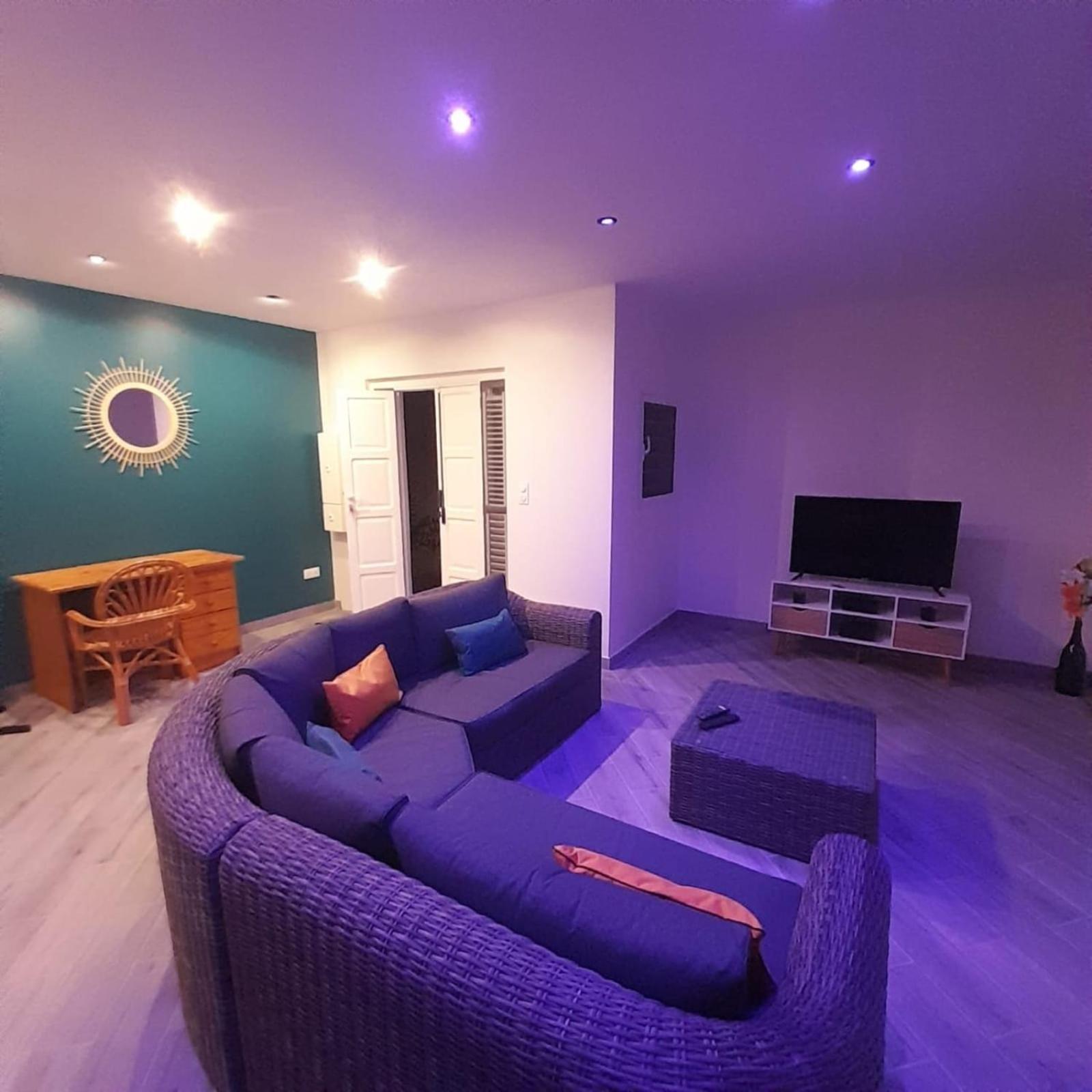 972M Beautiful Air-Conditioned Villa With Garden Le Carbet Ngoại thất bức ảnh